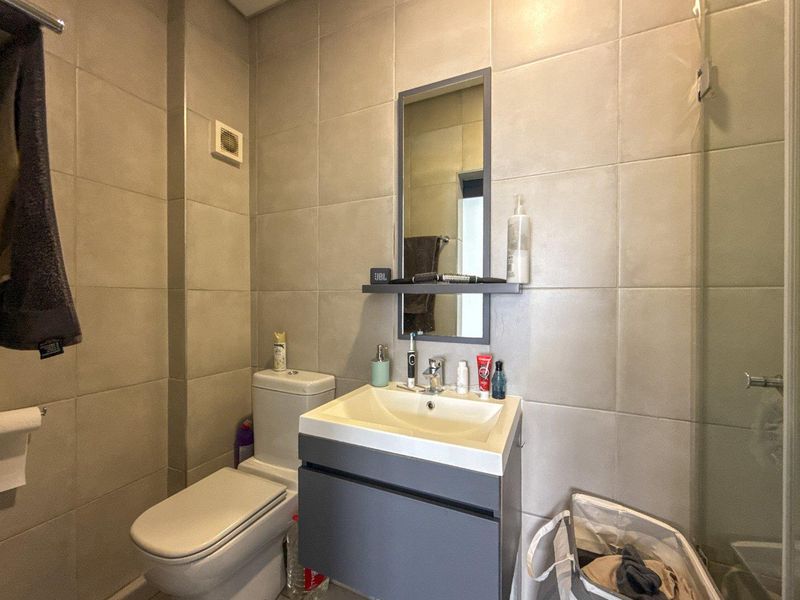 Modern City Gem | Perfect Starter, Stylish Living, Prime Location - Photo 8