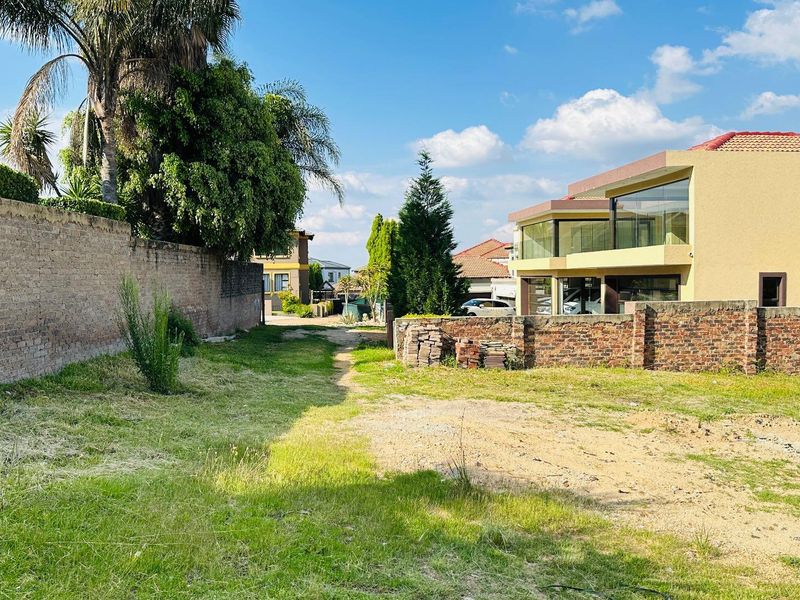 Prime Vacant Stand Overlooking the Fairway For Sale at Blue Valley Golf Estate - Photo 6