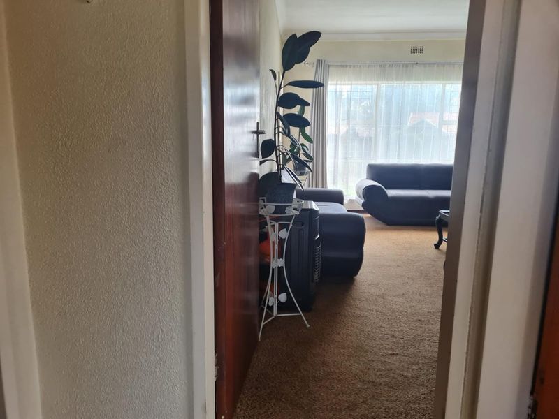 Single Storey Conventional - Photo 4