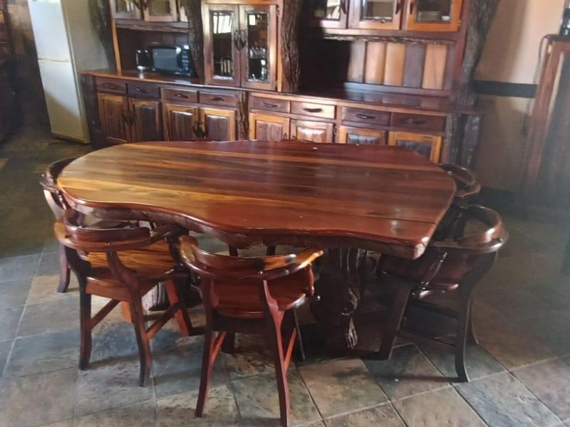 Game farm or Cattle farm. Hunters Cabins. Lodge. Coolroom. Slaughter facility. - Photo 6