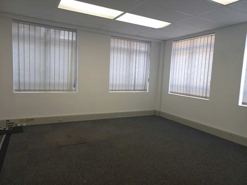 Office space close to Port Elizabeth Harbour! - Photo 7