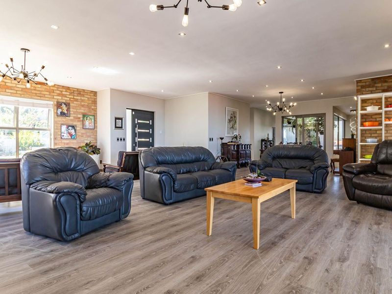 Breathtaking views, timeless elegance and Peaceful atmosphere - Photo 8