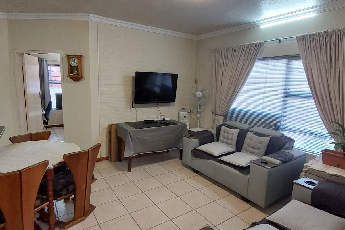 Modern 3 Bedroom Ground Floor - Pet friendly! - Photo 3