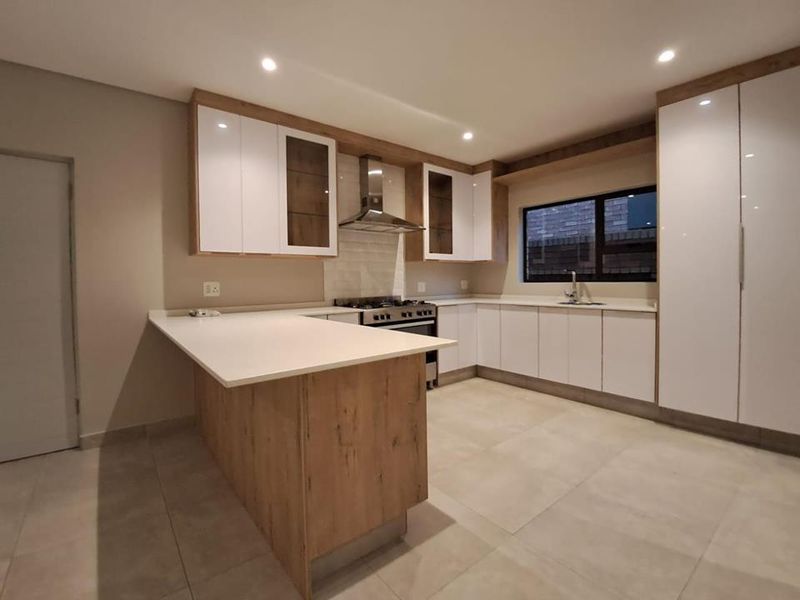 NEW DEVELOPMENT COMING SOON Ultra-Modern Spec Home!! - Photo 8