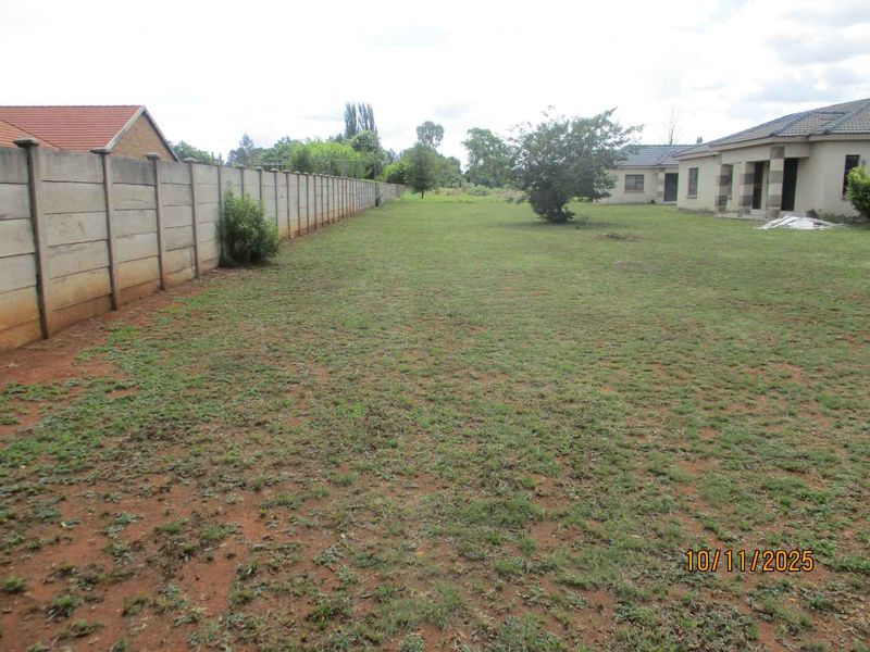 Enjoy the peace and tranquility of Henley - Photo 2