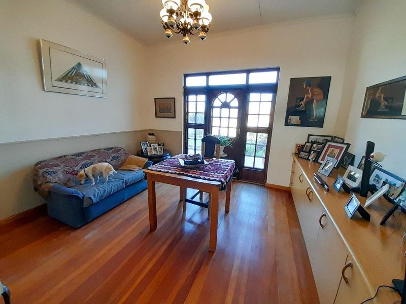 5 Bedroom House for Sale in Vineta - Photo 3