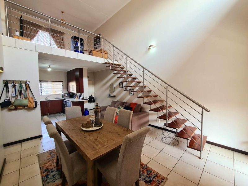 The Meridian - Photo 3