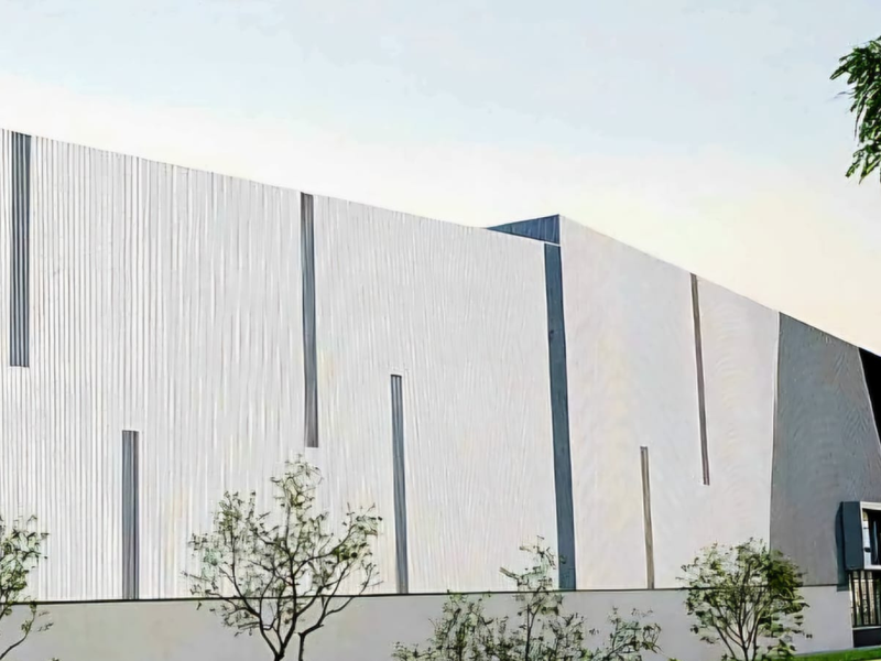 High-clearance 18,792m2 logistics facility with dock and on-grade access in Glen Anil–Redhill | Occupation in progress - Photo 9