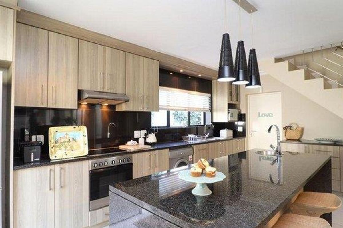 3-Bedroom Townhouse for Rent – St Baxter Complex, Central Durbanville - Photo 4