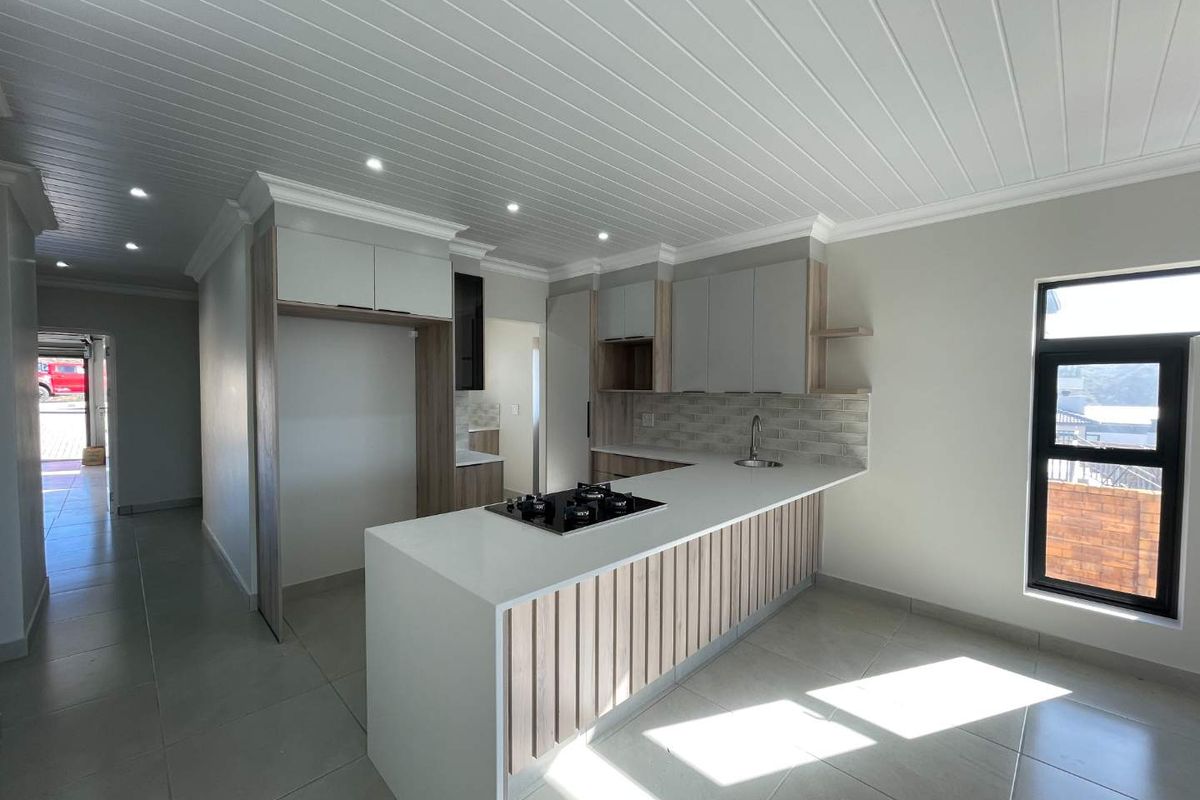 Brand New Modern Low-Maintenance Facebrick 3 Bedroom Duet Home For Sale in Island View, Mossel Bay - Photo 2