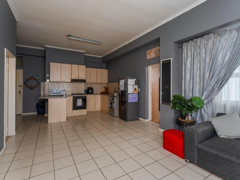 2 Bedroom Apartment for sale - Photo 7