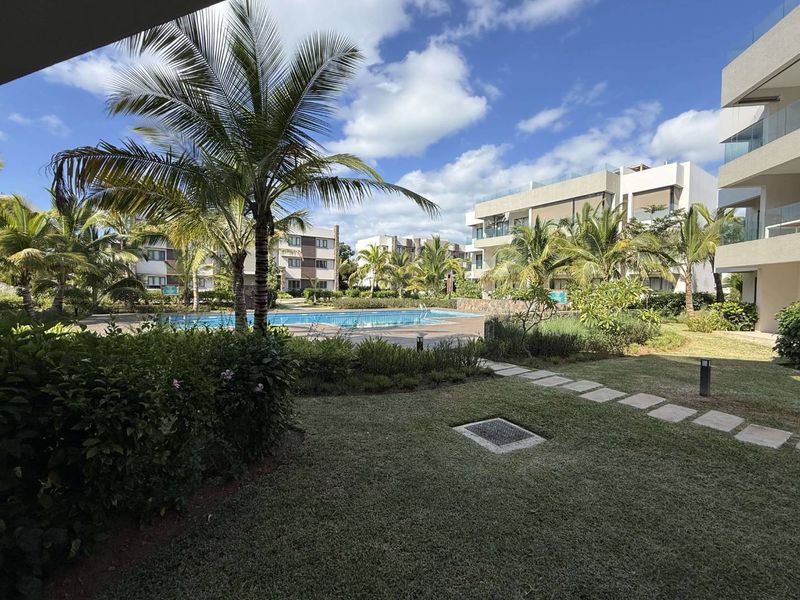 Smart Investment Meets Island Ease - Photo 2