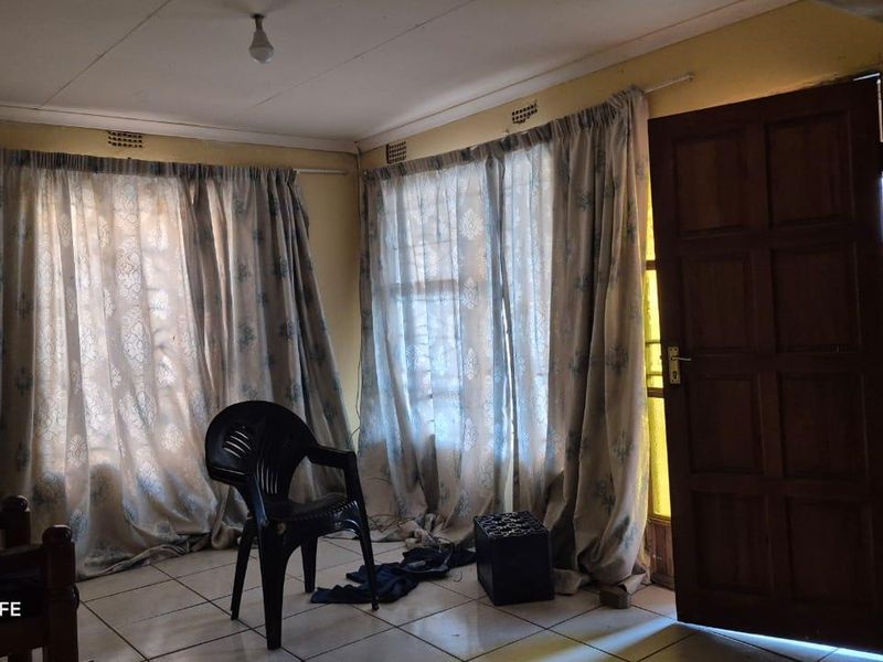 Home with Investment Opportunities Available for Sale in Ivory Park - Photo 3