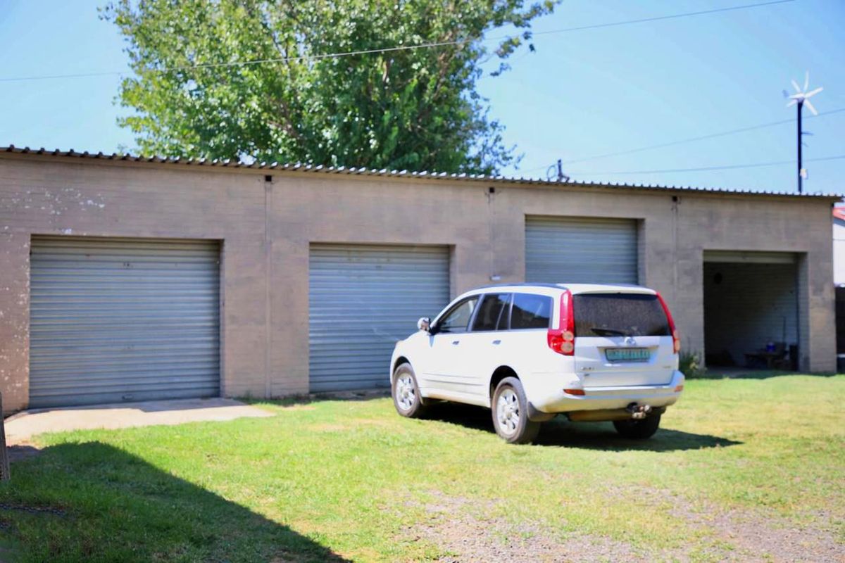 Property for Sale in Heilbron Just Released to the Market! 3 Bedroom house with 2.5 bathrooms - Photo 5