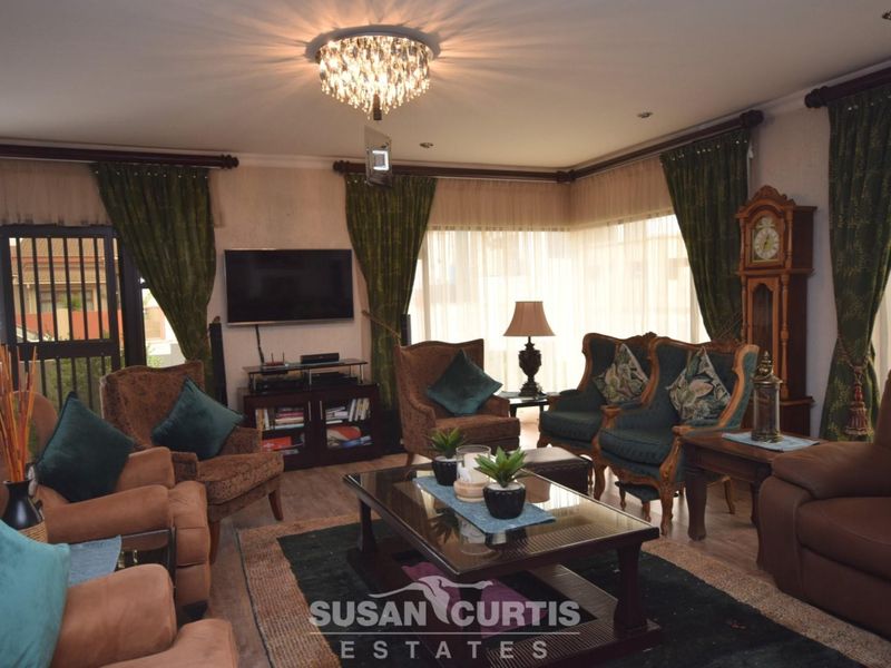 HOUSE WITH FLAT IN EXT 9, FOR SALE - Photo 7