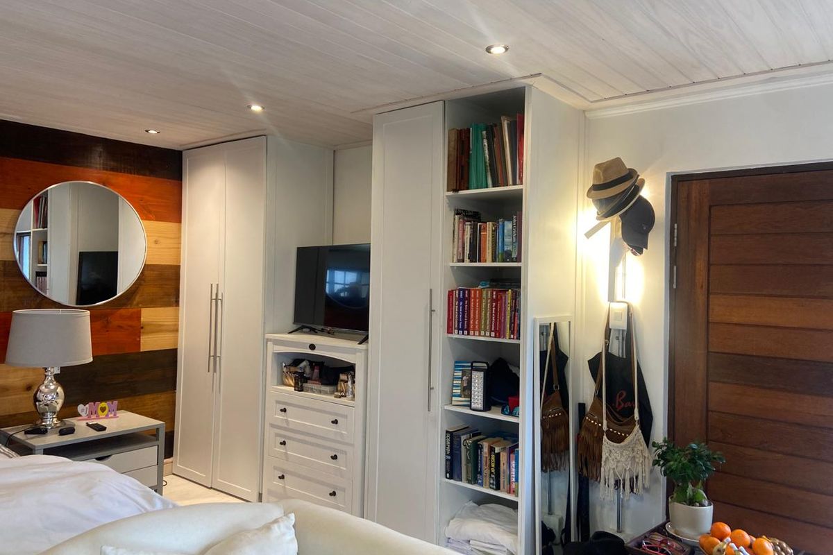 STUDIO IN GLENCAIRN HEIGHTS - Photo 5