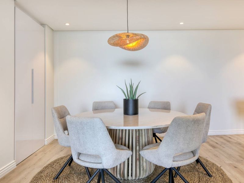 Airbnb-Ready Gem in Cape Town’s Hottest Address. - Photo 10
