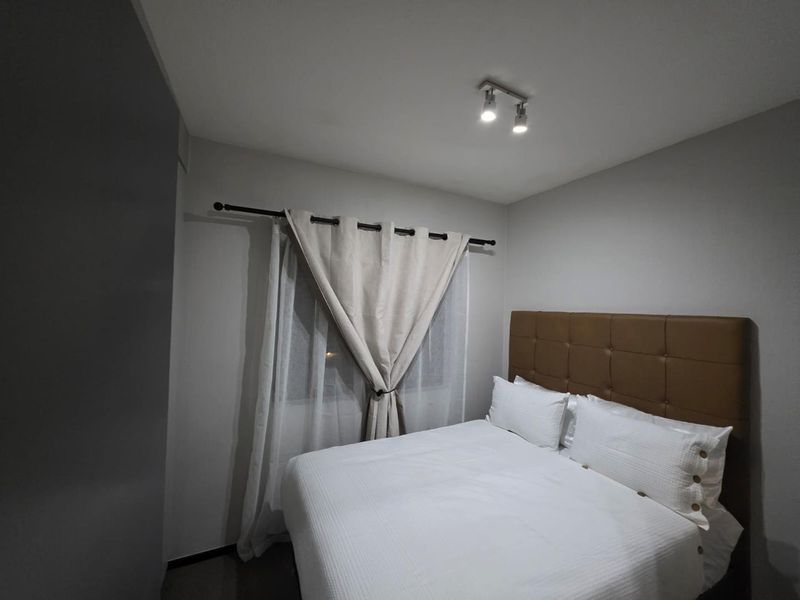Fully Furnished 2-Bedroom, 2-Bathroom Apartment To Rent | Soho Junction, Broadacres - Photo 6