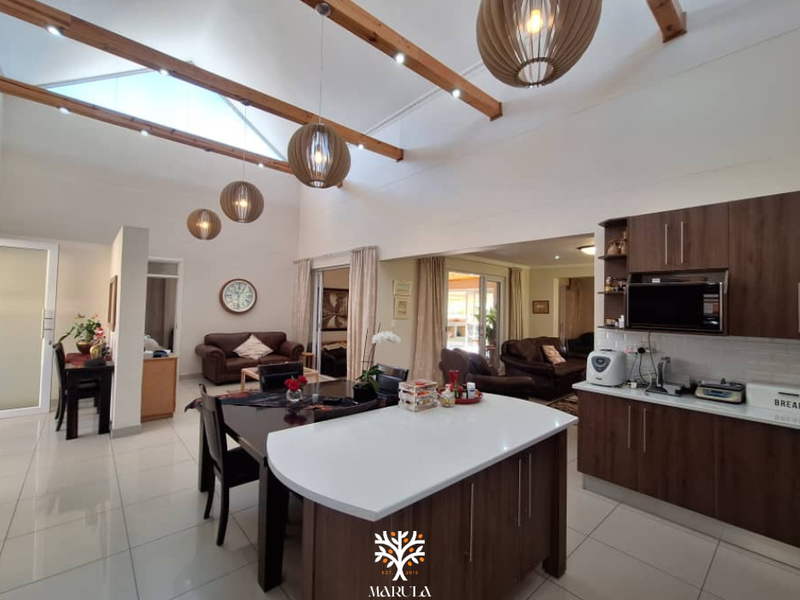 PERFECT FAMILY HOME AT OMEYA GOLF ESTATE - Photo 4