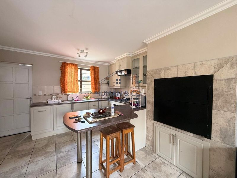 Great Investment Opportunity in Fairway Estate - Photo 5