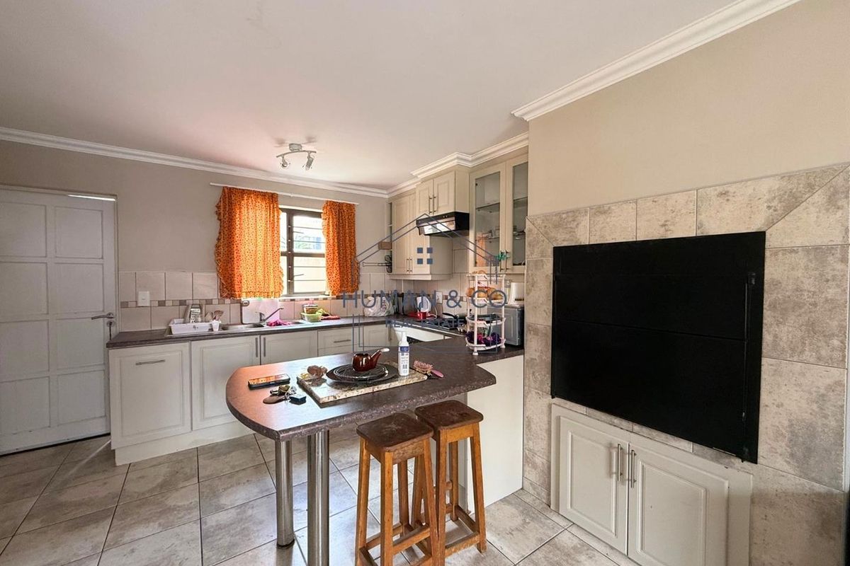 Great Investment Opportunity in Fairway Estate - Photo 5
