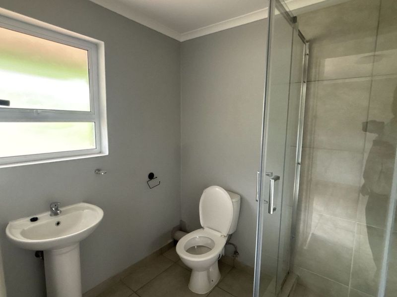 Modern One-Bedroom Flat with Loft to Rent in Forest Waters Lifestyle Estate Secure - Photo 4