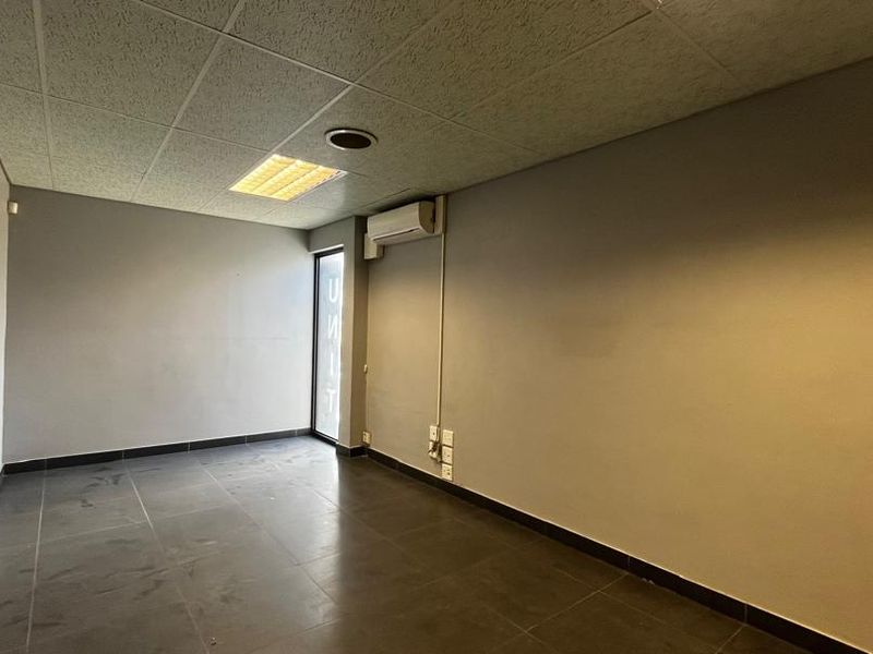 Commercial Property For Sale in Brahman Park - Photo 7