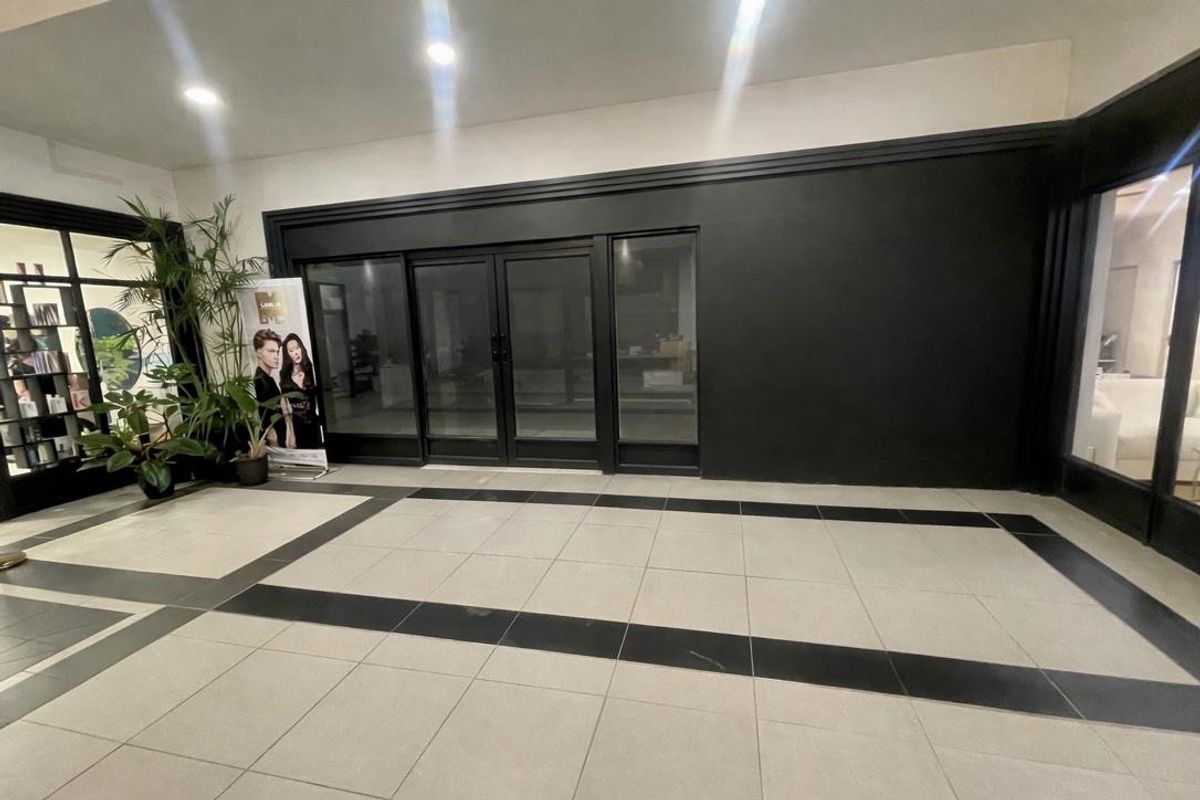 Hendra - Prime Ground Floor Retail Space to Let – Umhlanga Rocks - Photo 2