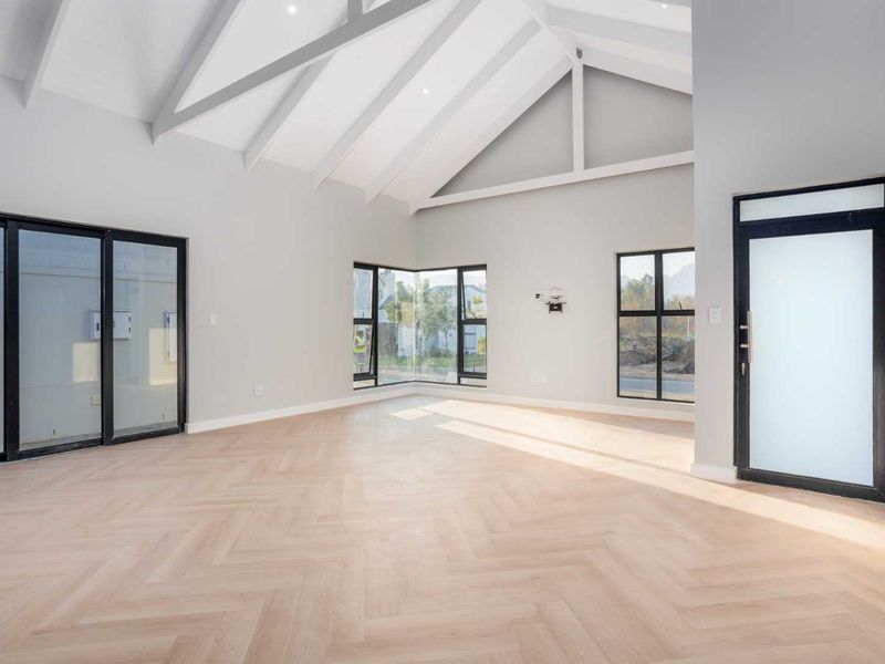 Beautiful and Newly Built Three Bedroom Home at Paarl Valleij Lifestyle Estate & Farm - Photo 6