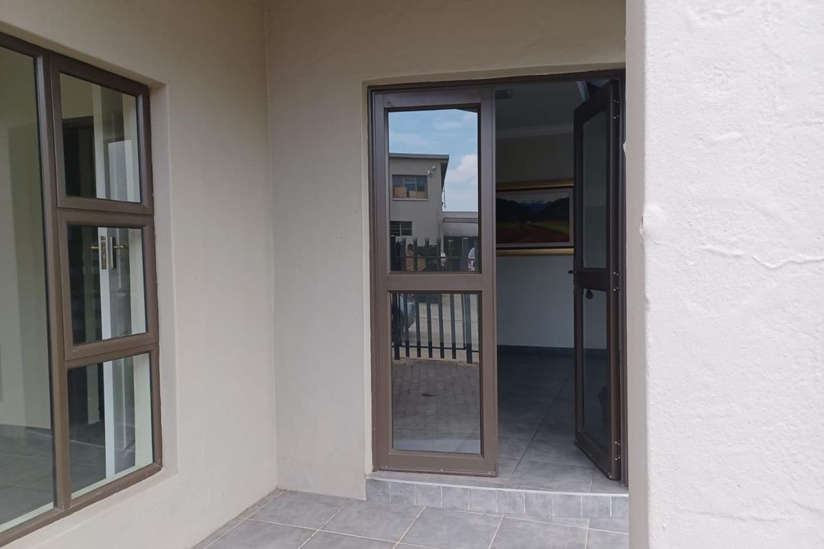 Duplex House & Office for Rental in Albermarle - Photo 4