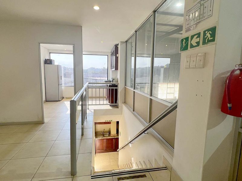 Industrial Factory/Warehouse For Sale in Durban North/Briardine - Photo 9
