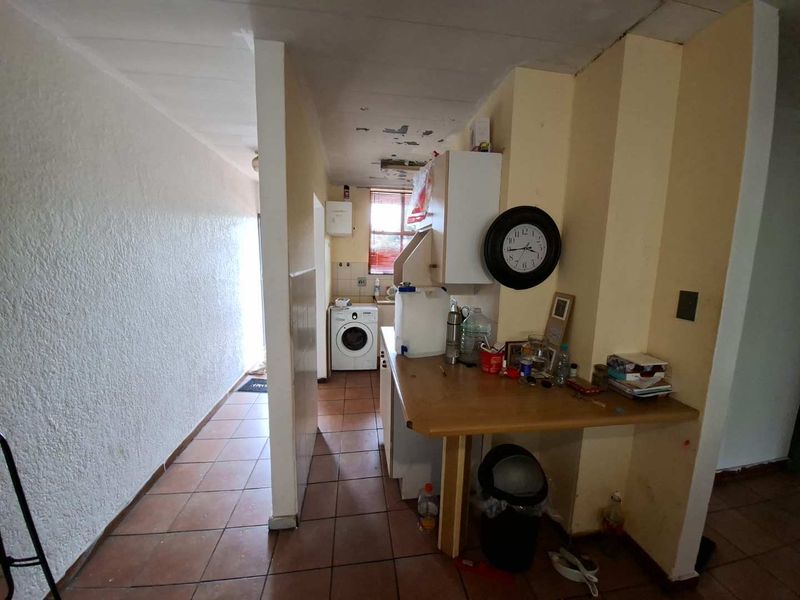 2 Bedroom Apartment For Sale - Photo 5