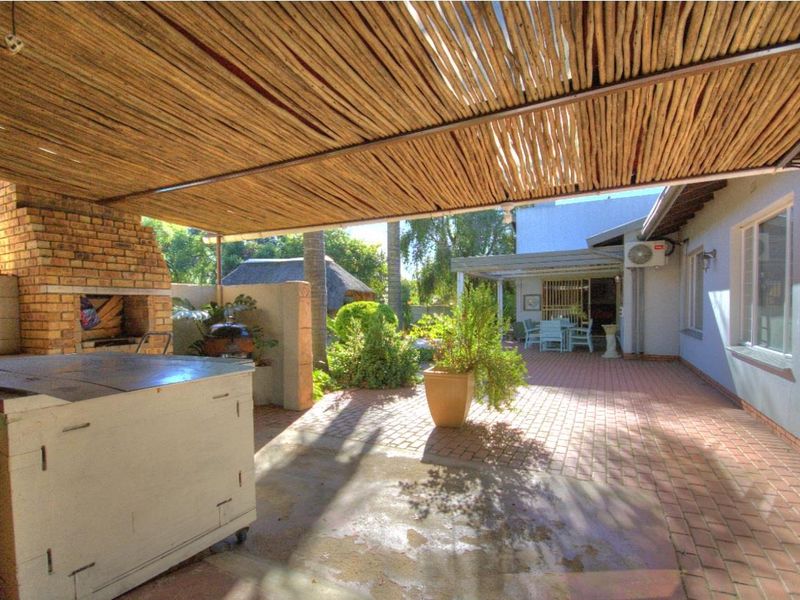Massive Immaculate family home in prime Brackenhurst! - Photo 10