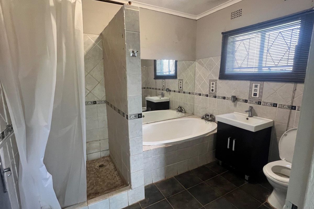 Family Home to Rent - Photo 4