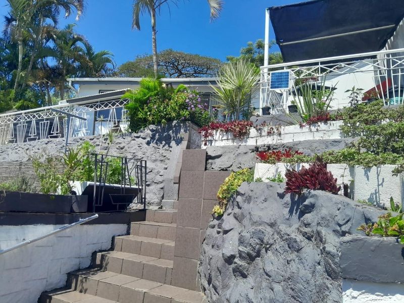 4 Bedroom House for sale in Silverglen - Photo 4