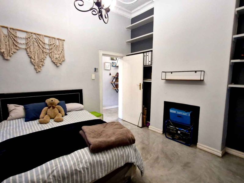 QUAINT AND CLASSY! - Photo 4