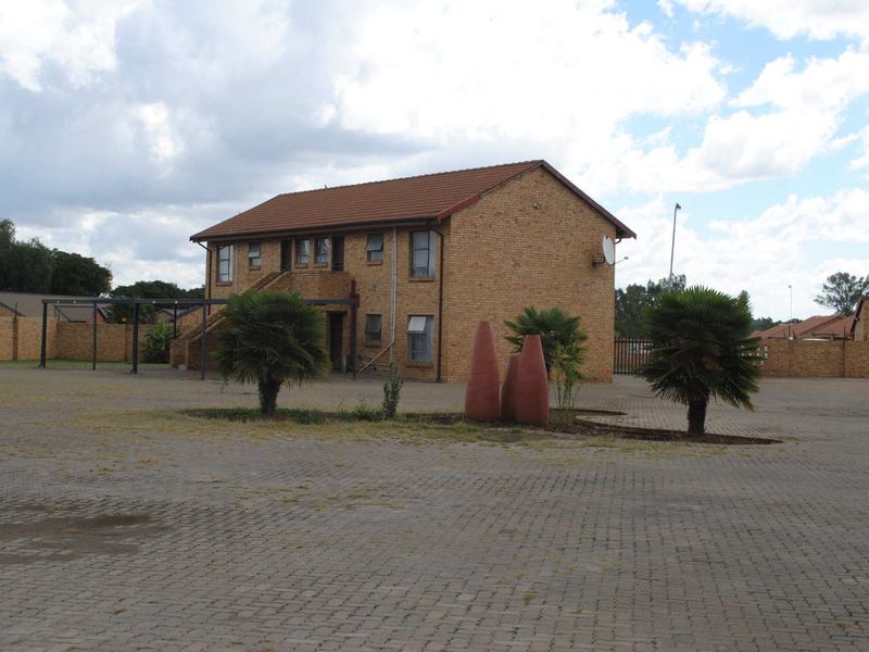 Investor's choice - Neat Cozy unit - Photo 2