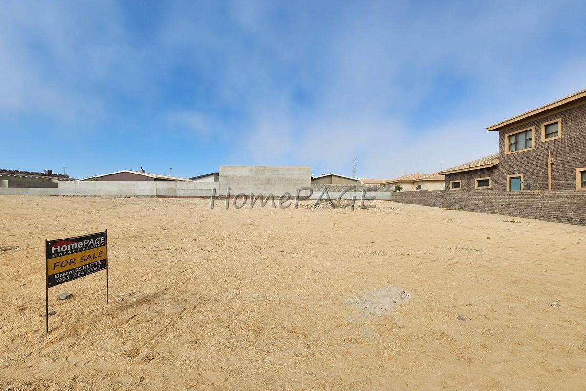Ext 10, (South Dune), Henties Bay:  Vacant Plot is for Sale - Photo 2