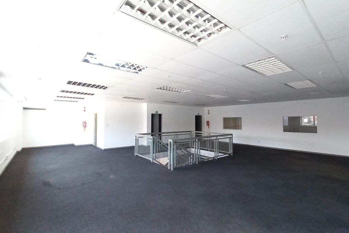 1,008m2 Industrial Warehouse To Let in Isando Business Park | Isando - Photo 3