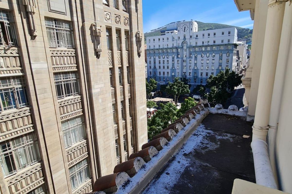 Affordable rental rates for prime office spaces - don't miss out! - Photo 3