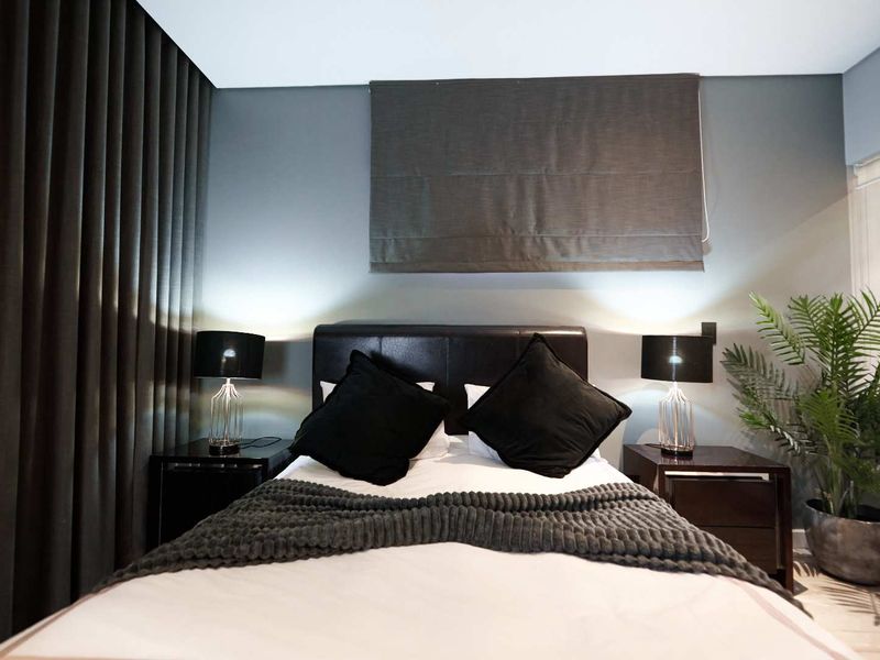 MODERN FULLY FURNISHED APARTMENT AWAITS YOU. - Photo 7
