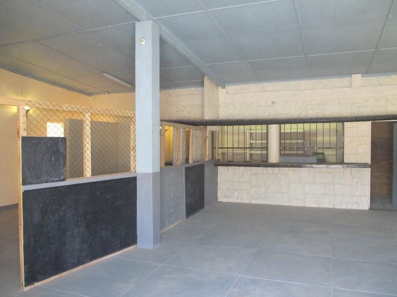 BUSINESS PREMISES FOR SALE - HENTIESBAY - Photo 8