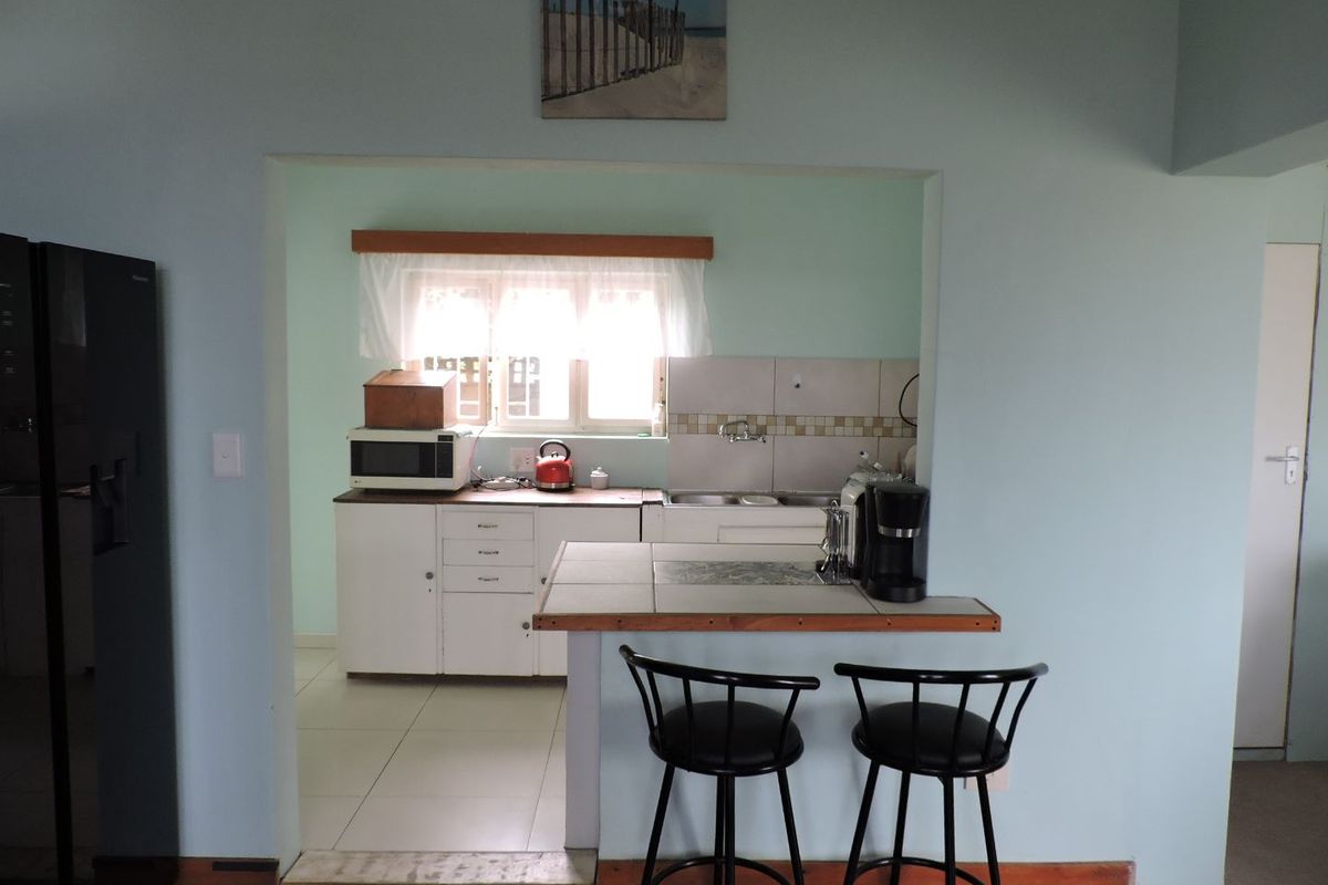 FOR SALE- SEA VIEW HOUSE IN VINETA, SWAKOPMUND, NAMIBIA - Photo 3