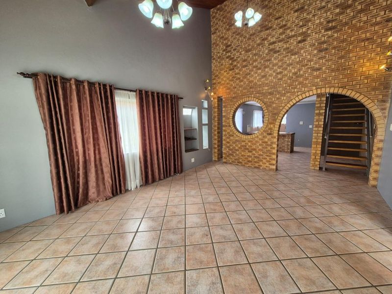 DUPLEX Shared Property - Photo 7