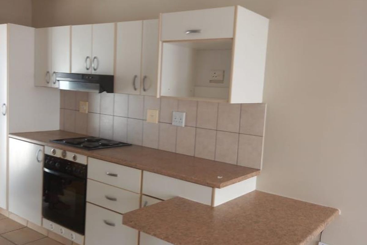 FIRST HOME OWNER'S DREAM ! - Photo 2