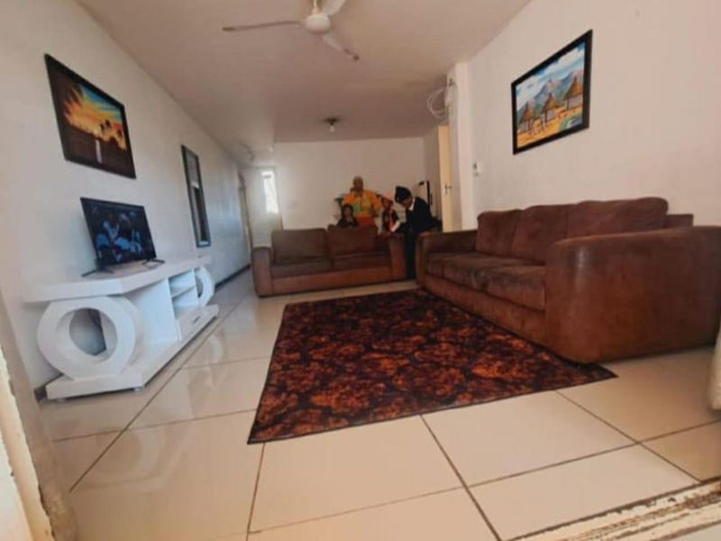 Bargain Investment - Photo 2