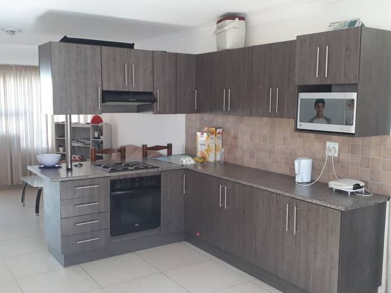 Townhouse for sale,Otjuimise - Photo 6