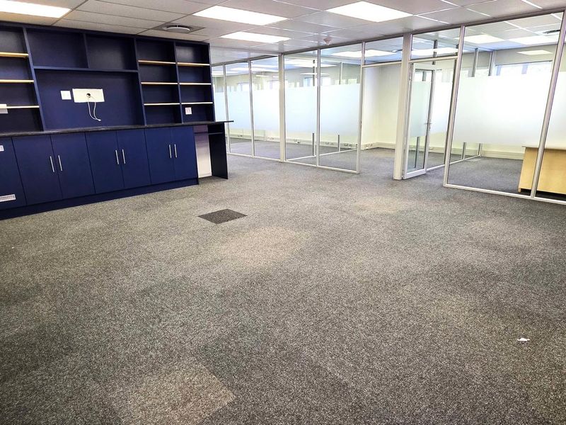 First Floor Office in Secure AAA Grade Complex - Photo 4