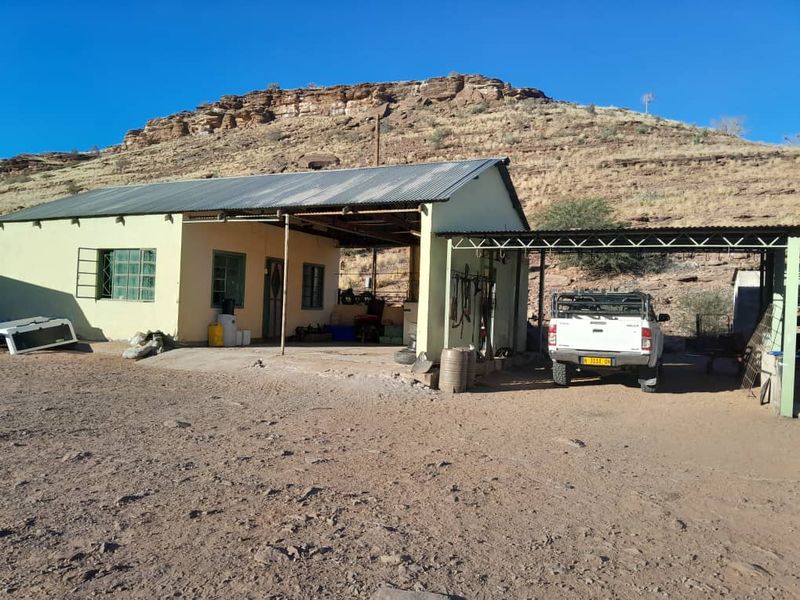 Beautiful Farm for Sale in the South of Namibia – Prime Livestock Opportunity! - Photo 9