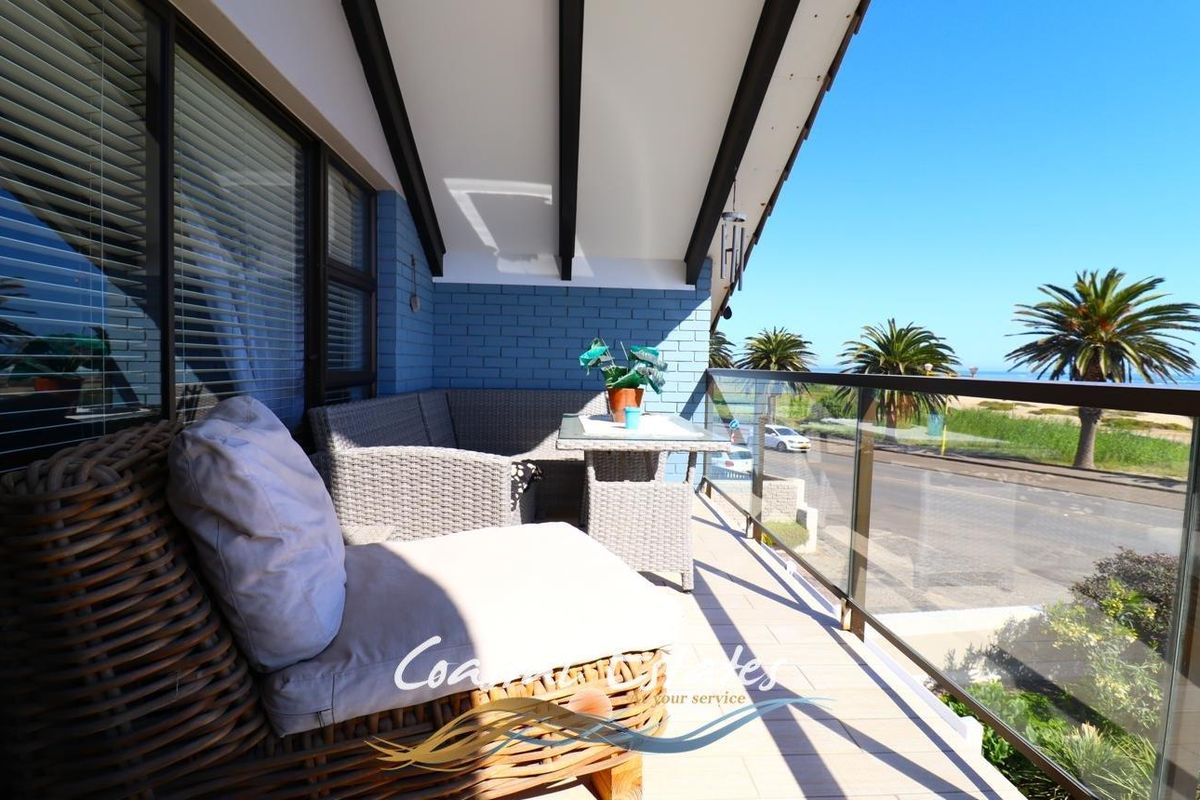 Your Dream Seafront Home Awaits You - Photo 2